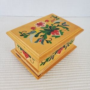 Chodovia Domazlice Czech Hand Painted Folk Wooden Trinket Box Jewelry Hinged Lid